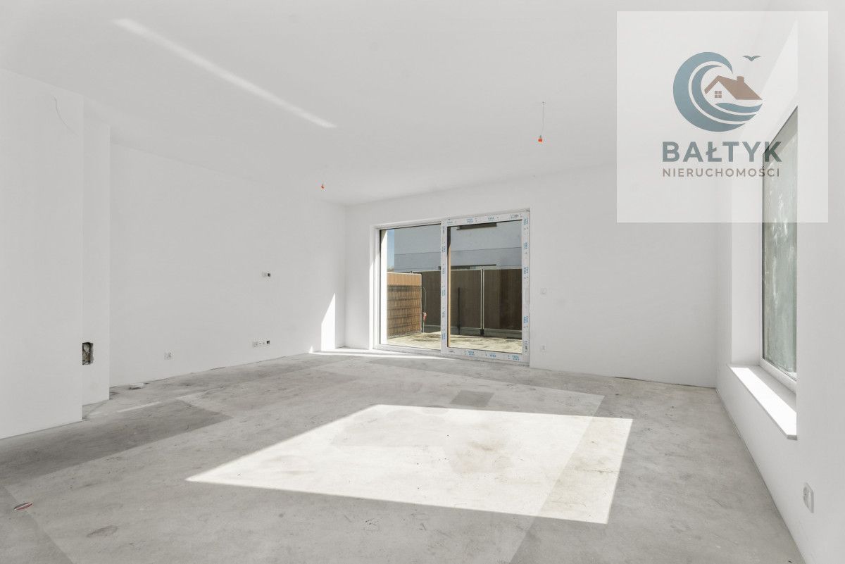 bliźniak, 5 pokoi Kębłowo. Zdjęcie 1