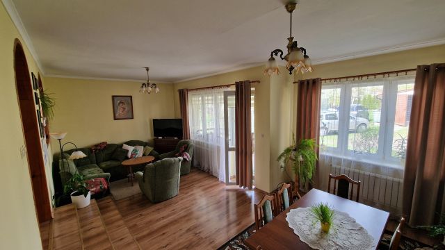 dom wolnostojący, 4 pokoje Ostrowiec Świętokrzyski Denków, ul. Wiśniowa. Zdjęcie 1