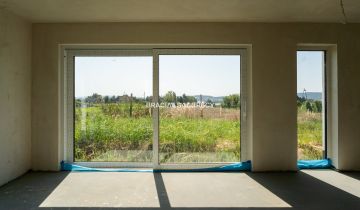 dom wolnostojący, 4 pokoje Ujazd