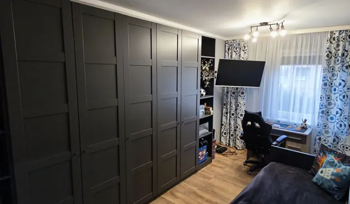 Mieszkanie 4-pokojowe Karłowice, os. Osiedle