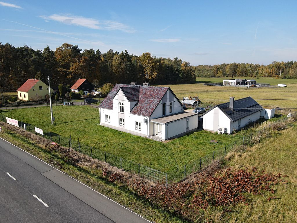 dom wolnostojący, 6 pokoi Dobrodzień, ul. Opolska. Zdjęcie 3