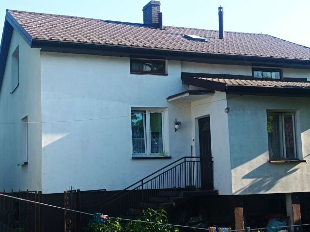 dom wolnostojący Radonice. Zdjęcie 1