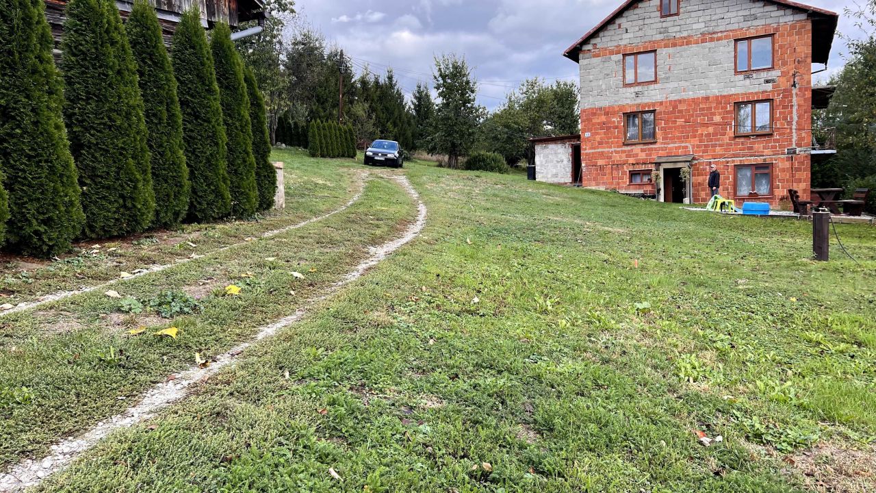 dom wolnostojący Żeleźnikowa Wielka. Zdjęcie 2