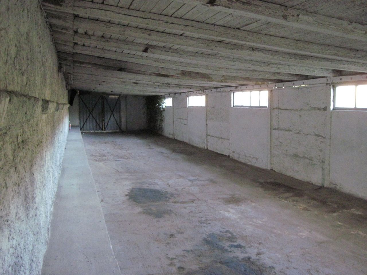 Hala/magazyn Złotów. Zdjęcie 19