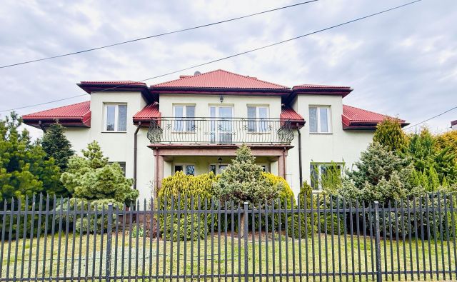 dom wolnostojący, 7 pokoi Sierpc, ul. Dworcowa. Zdjęcie 3