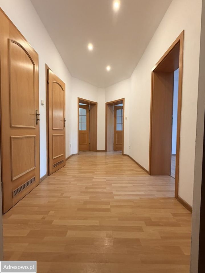 Mieszkanie 3-pokojowe Kudowa-Zdrój, ul. 1 Maja. Zdjęcie 17