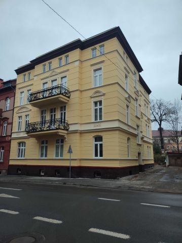 Mieszkanie 2-pokojowe Jelenia Góra Centrum, ul. Jana Matejki. Zdjęcie 1