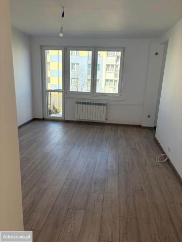 Mieszkanie 2-pokojowe Piotrków Trybunalski Śródmieście, al. Armii Krajowej. Zdjęcie 1