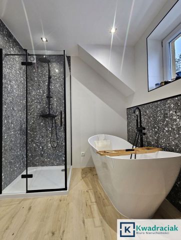 dom wolnostojący, 4 pokoje Jasło Warzyce. Zdjęcie 18