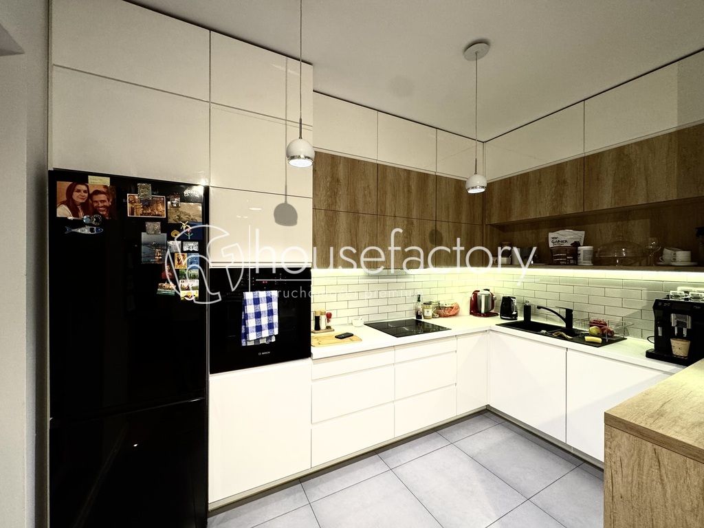 Mieszkanie 4-pokojowe Łódź, ul. Lotna. Zdjęcie 4