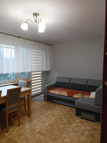 Mieszkanie 2-pokojowe Brzeziny, ul. Bohaterów Warszawy. Zdjęcie 1