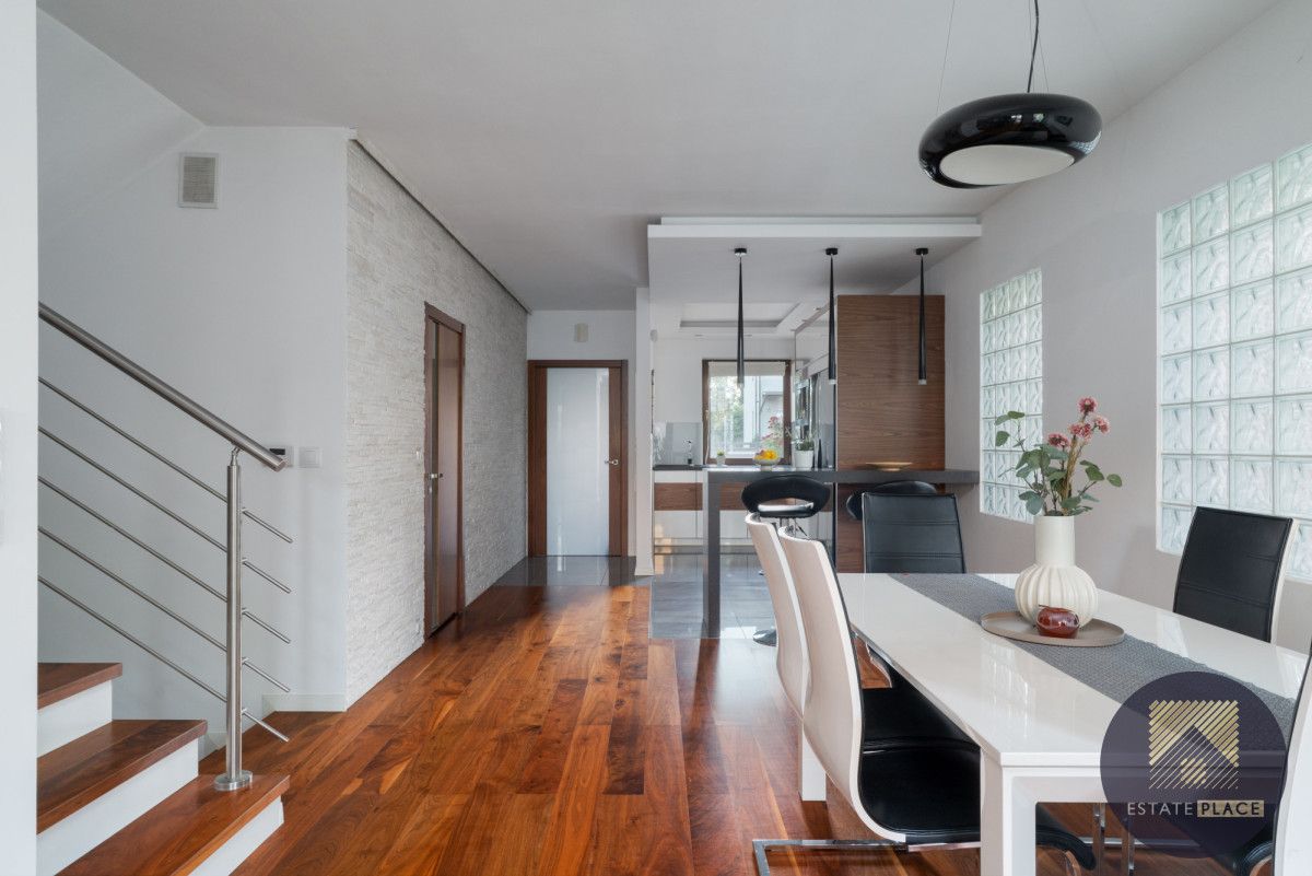 bliźniak, 5 pokoi Warszawa Targówek, ul. Koniczynowa. Zdjęcie 3