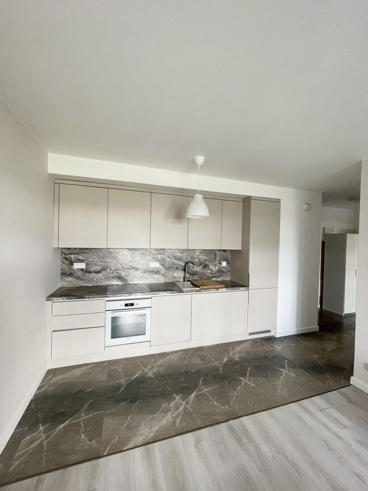 Mieszkanie 3-pokojowe Warszawa Praga-Południe, ul. Żupnicza. Zdjęcie 5