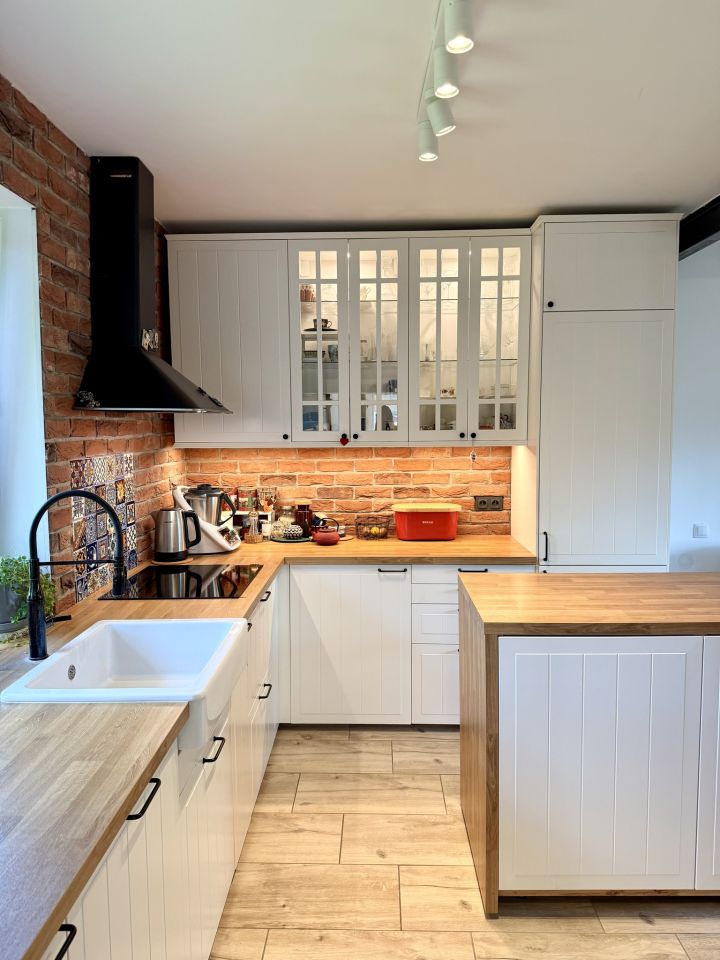 dom wolnostojący, 4 pokoje Wola Batorska. Zdjęcie 2