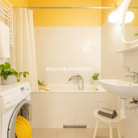 Mieszkanie 4-pokojowe Kraków Stare Miasto, ul. Mikołaja Zyblikiewicza. Zdjęcie 17