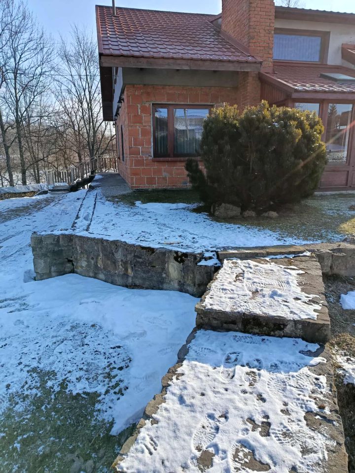 dom wolnostojący, 6 pokoi Dominikowice, brak. Zdjęcie 2