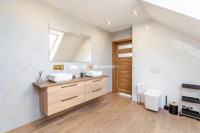 dom wolnostojący, 6 pokoi Zawada. Zdjęcie 21