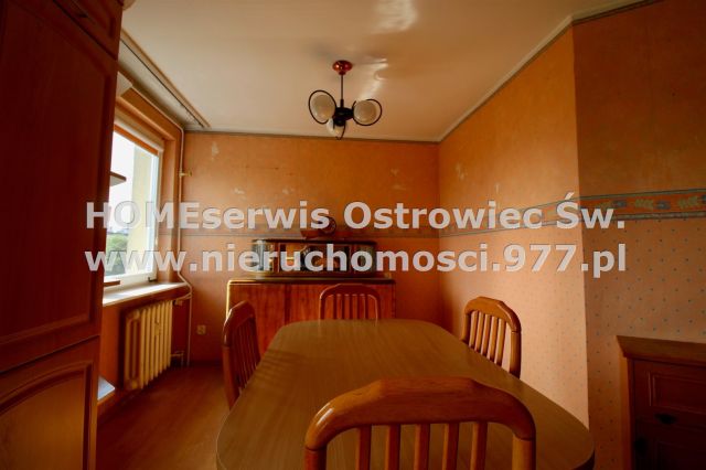 Mieszkanie 3-pokojowe Ostrowiec Świętokrzyski Centrum. Zdjęcie 2