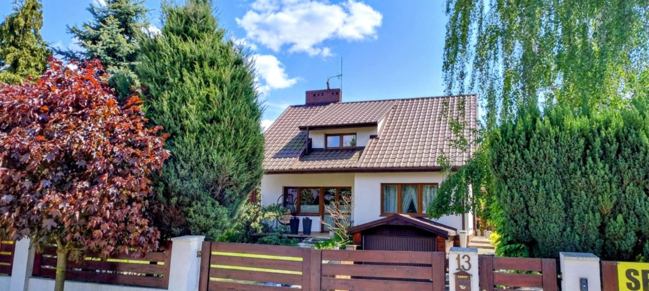 dom wolnostojący, 6 pokoi Skierniewice Rawka, ul. Kosynierów