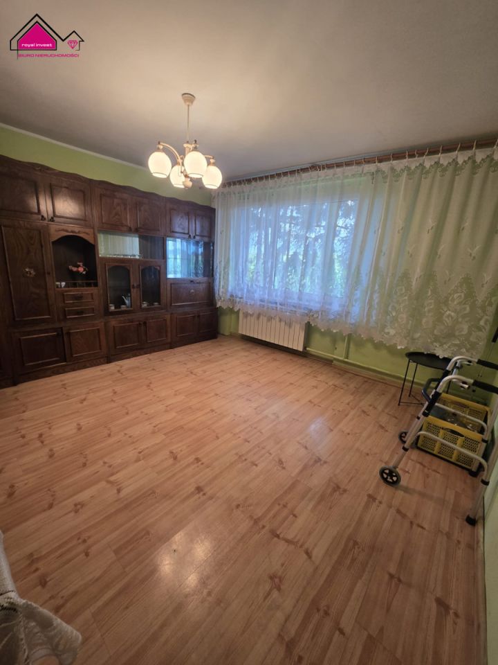 dom wolnostojący, 5 pokoi Dobrosołowo Trzecie. Zdjęcie 3