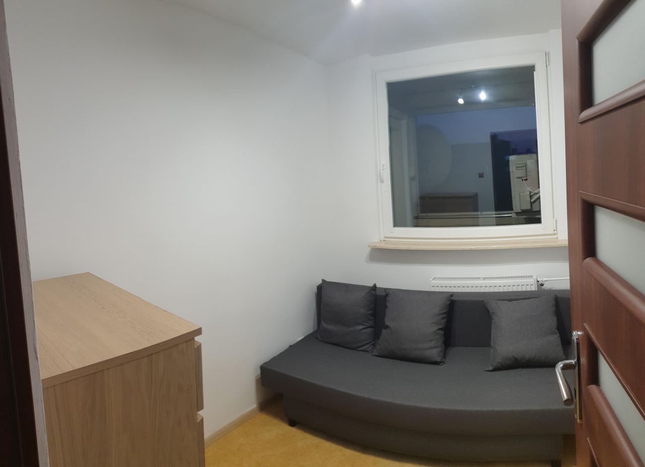Mieszkanie 3-pokojowe Jelcz-Laskowice Centrum, ul. Stefana Drzewieckiego. Zdjęcie 6