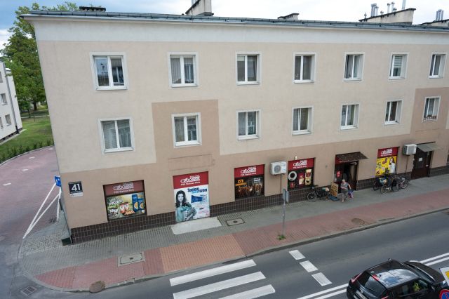 Mieszkanie 3-pokojowe Stalowa Wola, ul. ks. Jerzego Popiełuszki. Zdjęcie 1