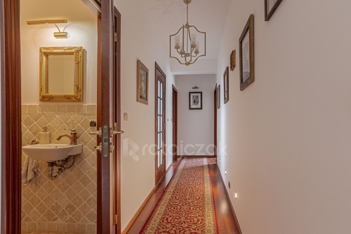 dom wolnostojący, 6 pokoi Kielno. Zdjęcie 9