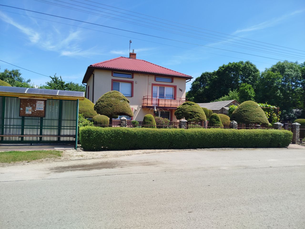 dom wolnostojący, 4 pokoje Rybie Majdan. Zdjęcie 1