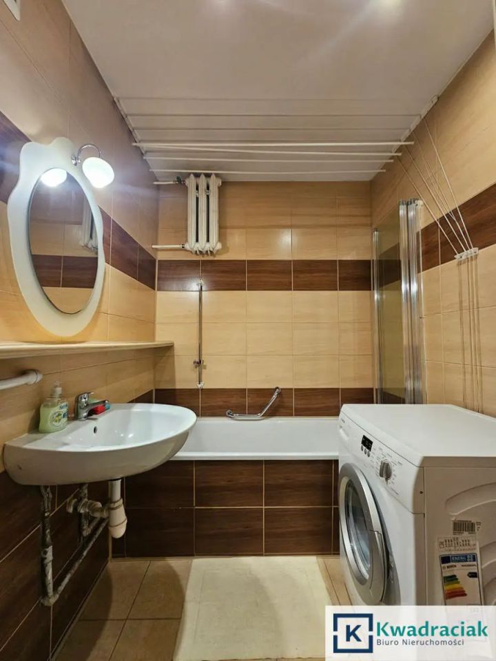 Mieszkanie 3-pokojowe Krosno, ul. Joachima Lelewela. Zdjęcie 8