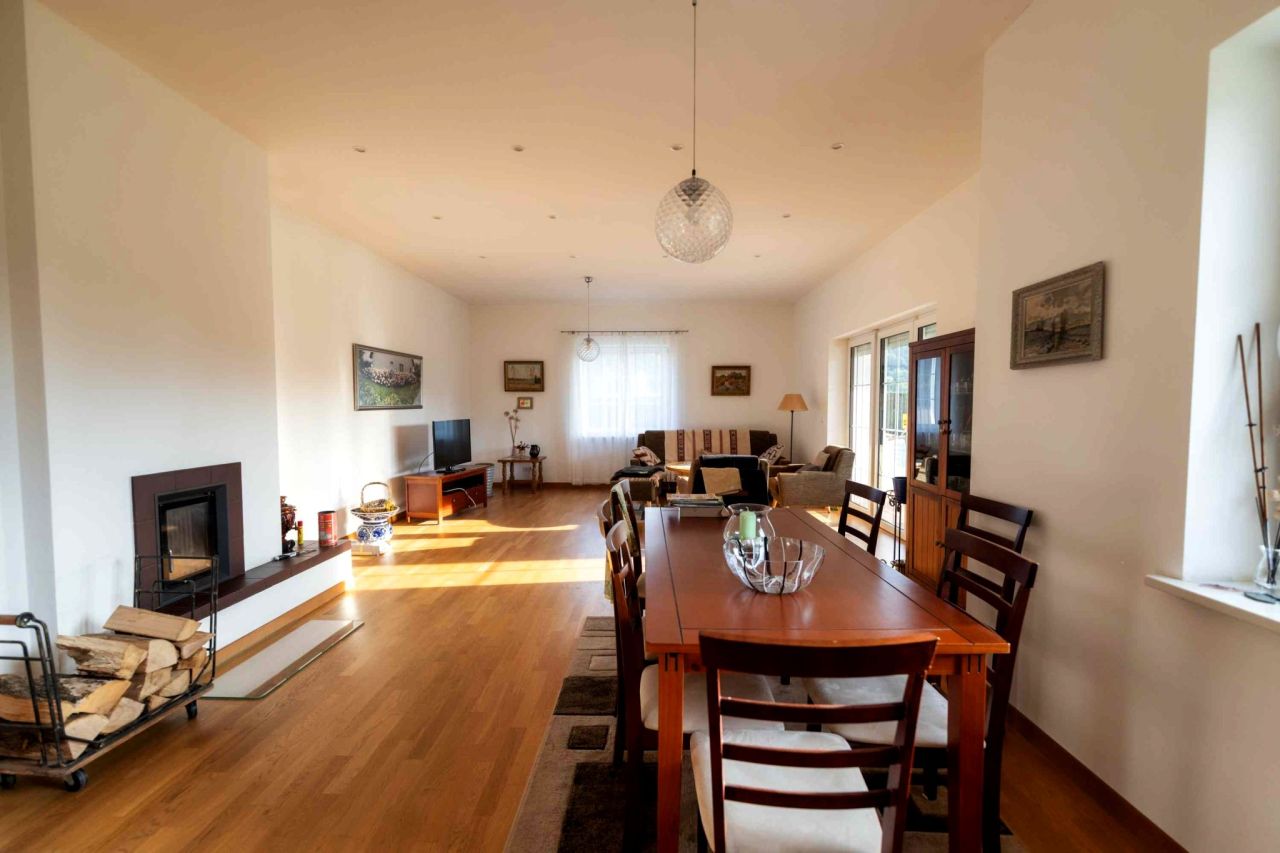 dom wolnostojący, 11 pokoi Stary Wielisław. Zdjęcie 20