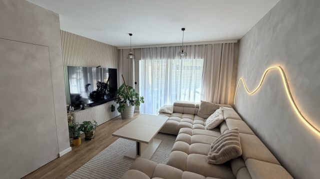 bliźniak, 4 pokoje Reda, ul. Warzywnicza. Zdjęcie 1