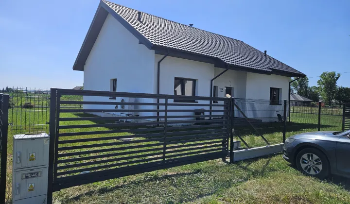 dom wolnostojący, 4 pokoje Obrowo, ul. Cedrowa