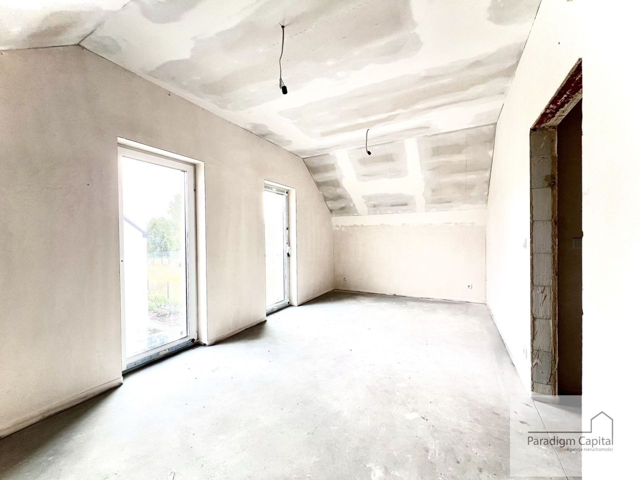 dom wolnostojący, 5 pokoi Mników. Zdjęcie 17