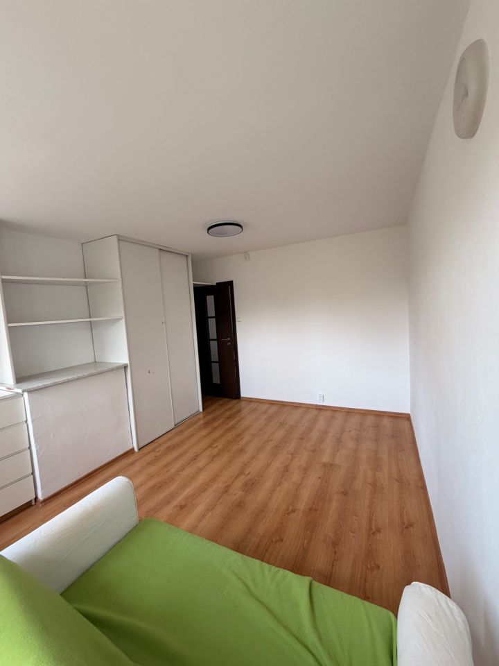 Mieszkanie 3-pokojowe Warszawa Gocław, ul. Tadeusza Rechniewskiego. Zdjęcie 2