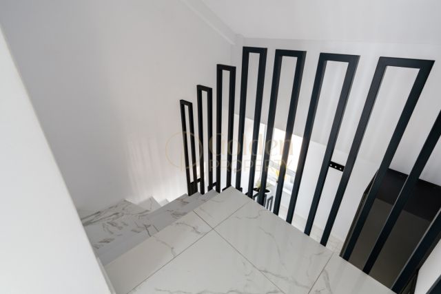 Mieszkanie 4-pokojowe Rumia, ul. Jarzębinowa. Zdjęcie 13