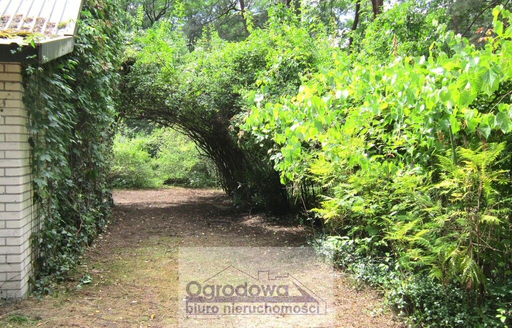 dom wolnostojący, 4 pokoje Urle. Zdjęcie 14