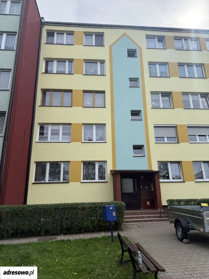 Mieszkanie 4-pokojowe Tomaszów Mazowiecki, ul. Dzieci Polskich. Zdjęcie 2