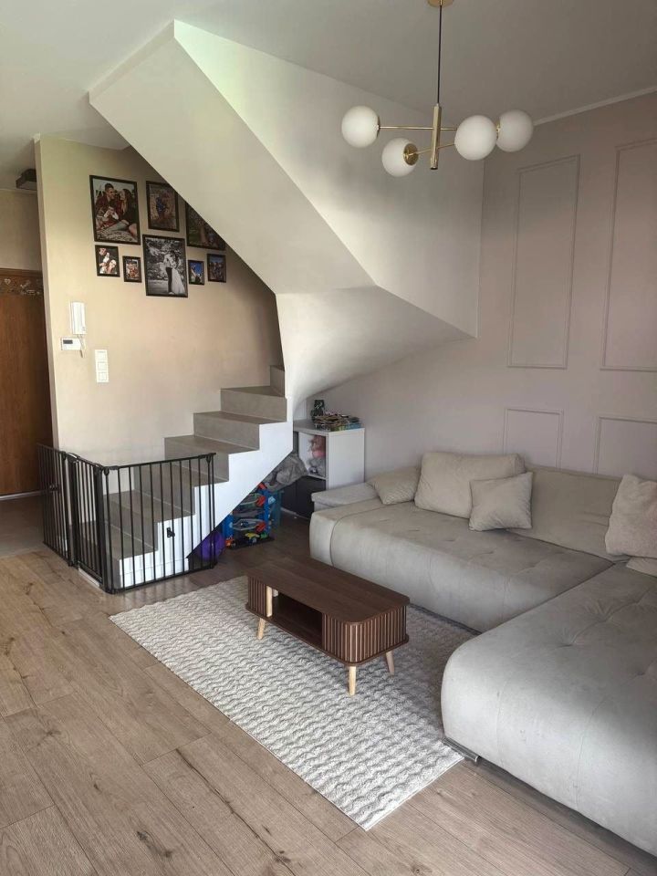 dom szeregowy, 3 pokoje Falenty Nowe, ul. Apartamentowa. Zdjęcie 7