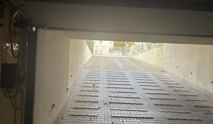 Garaż/miejsce parkingowe Szczecin Łekno, ul. Stanisława i Wandy Miłaszewskich