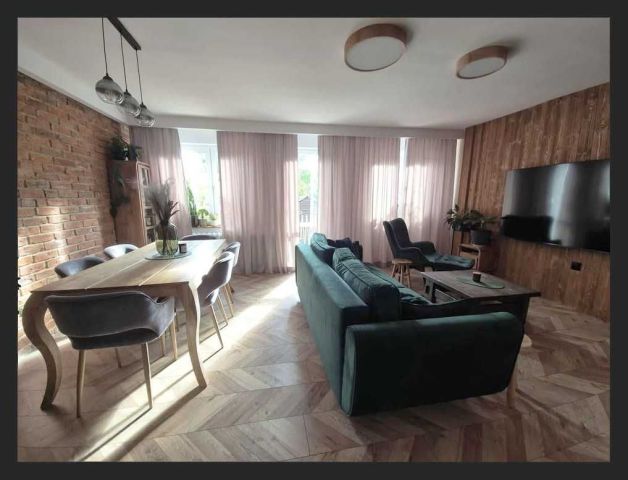 bliźniak Mrocza. Zdjęcie 1