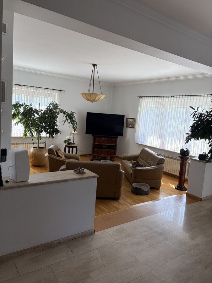 dom wolnostojący, 7 pokoi Modlniczka, ul. Krakowska. Zdjęcie 14