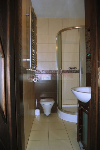 dom wolnostojący, 4 pokoje Serniki. Zdjęcie 21