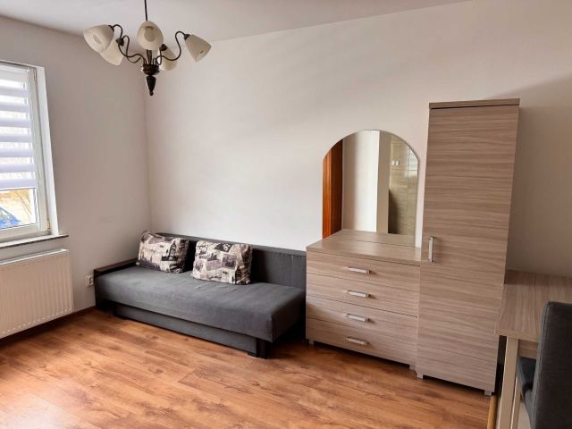 Mieszkanie 1-pokojowe Oława. Zdjęcie 1