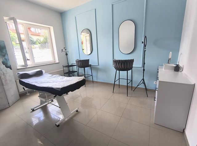 Lokal Rzeszów, al. gen. Władysława Sikorskiego. Zdjęcie 1