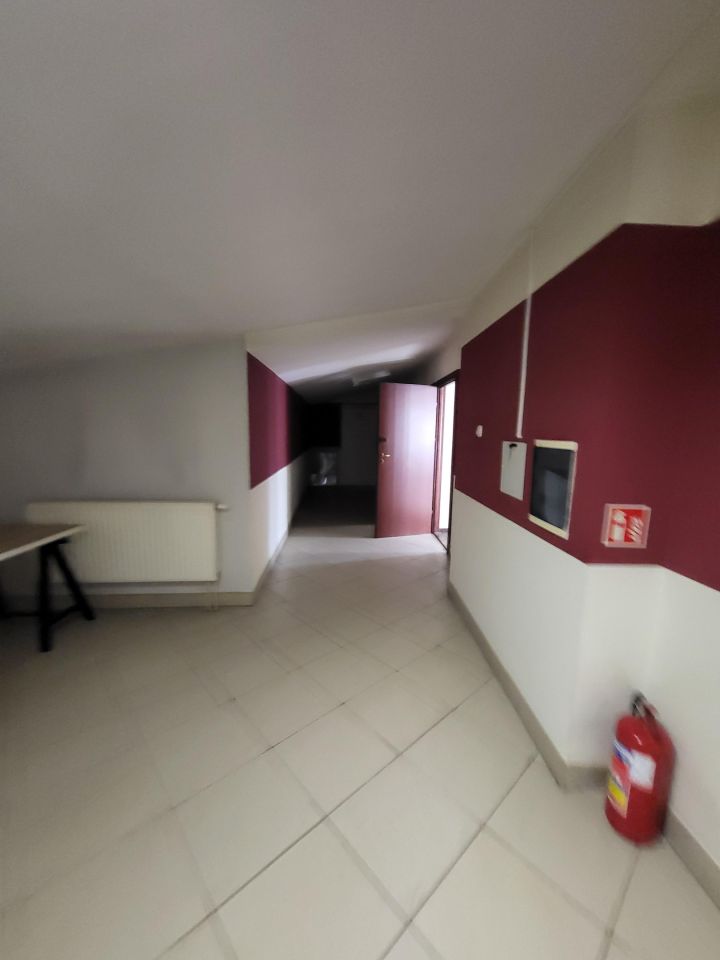 Lokal Rzeszów Śródmieście, rynek Rynek. Zdjęcie 8