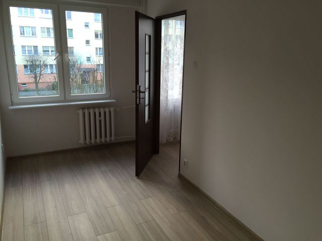 Mieszkanie 3-pokojowe Chojnice, ul. Sportowa. Zdjęcie 1