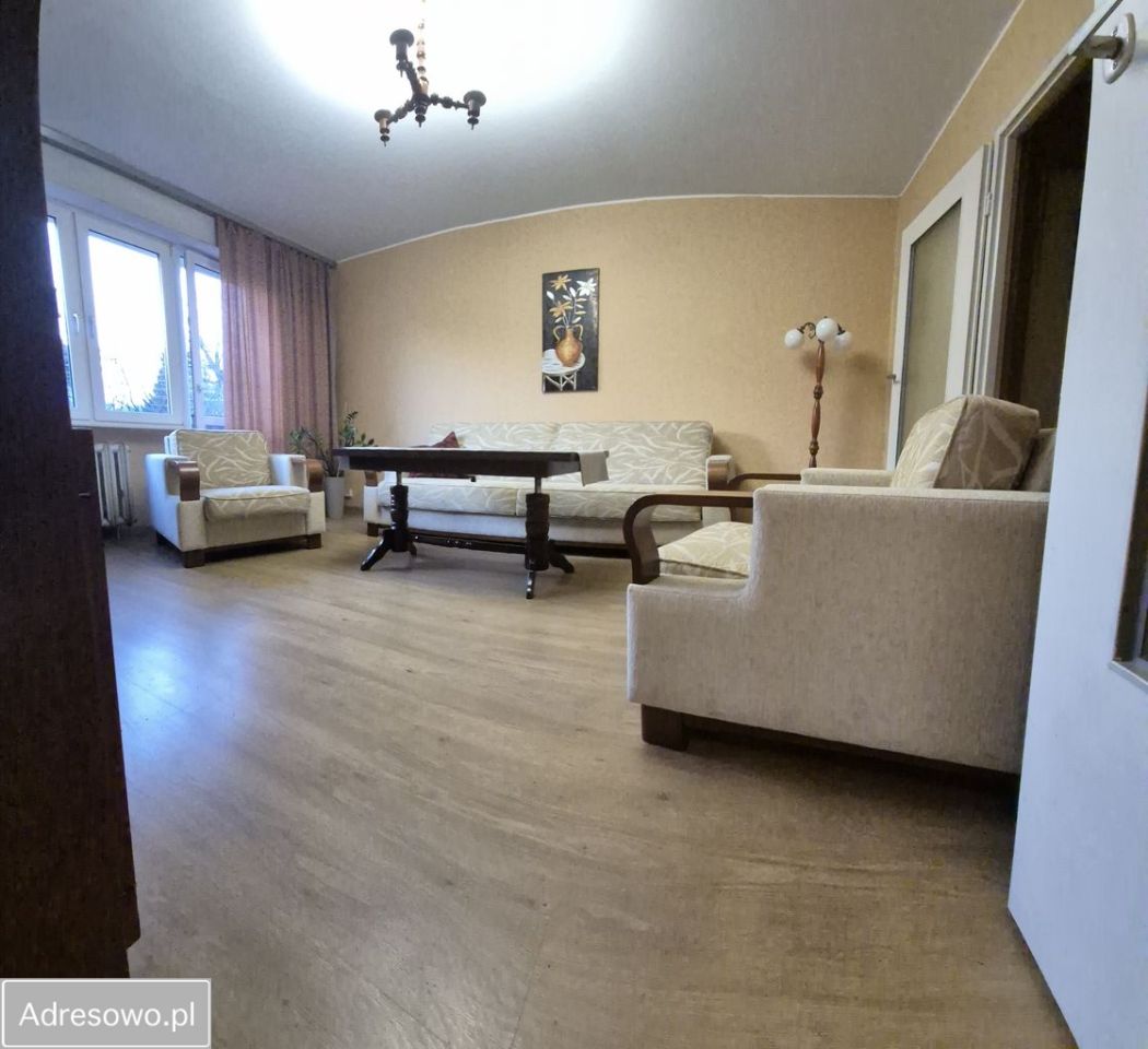 Mieszkanie 3-pokojowe Ostrów Mazowiecka. Zdjęcie 1