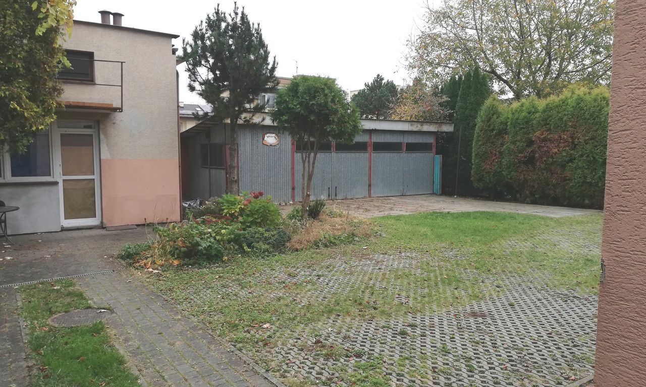 budynek wielorodzinny Tarnów Strusina, ul. Braci Żmudów. Zdjęcie 5