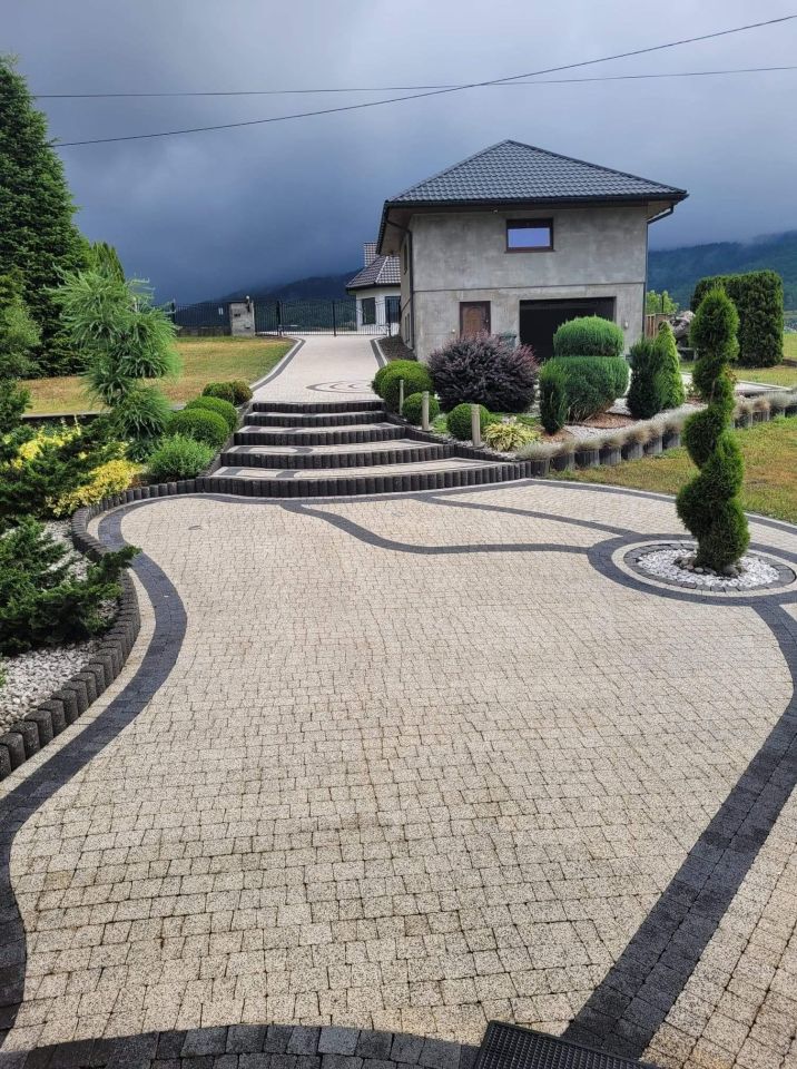 dom wolnostojący, 6 pokoi Kłodne Kamionka. Zdjęcie 2