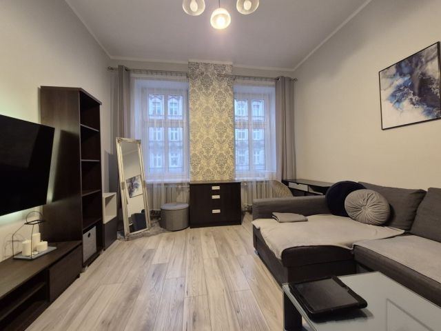 Mieszkanie 2-pokojowe Wrocław, ul. Stanisława Więckowskiego. Zdjęcie 2